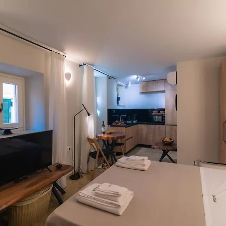 Apartment Medusa Venetian In Corfu Old Town